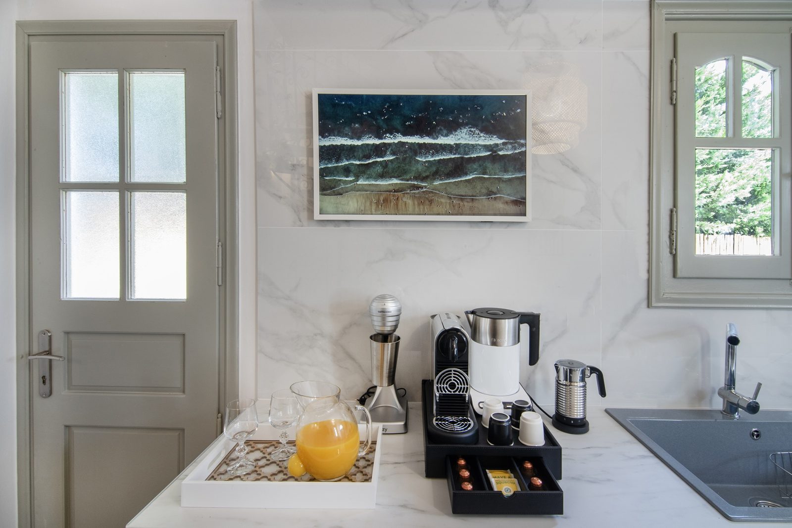 Olive Spa House - living area